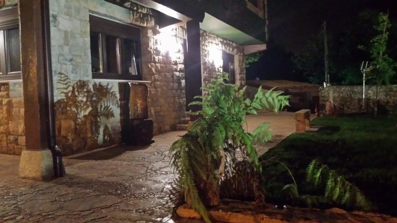 Las Cavernas Del Bisonte Santillana del Mar Eksteriør bilde